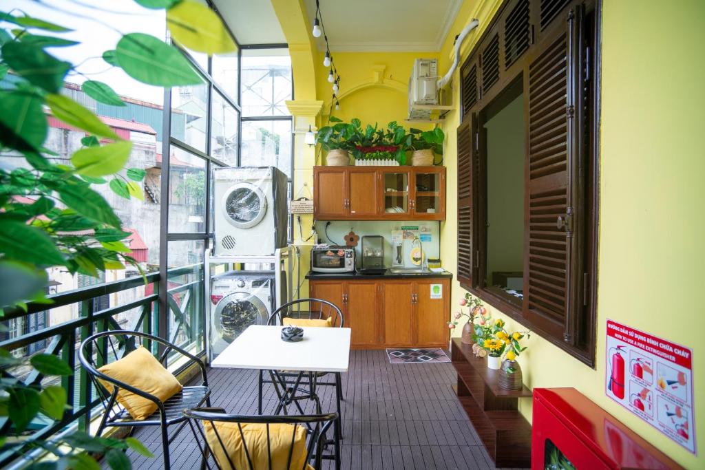 CozyPosy Premier Apartment – Hanoi
